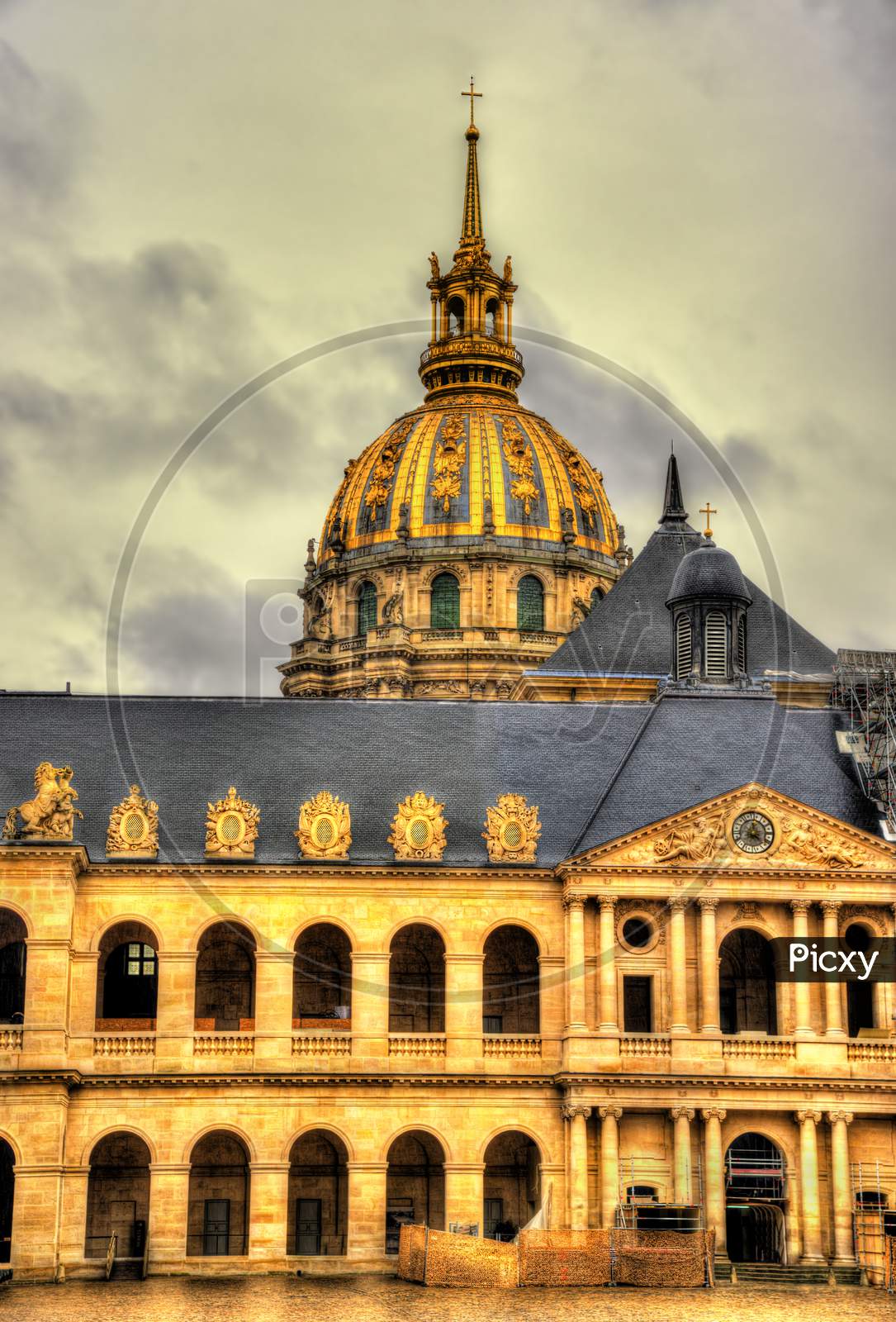 Eglise Du Dome At Les Invalides - Paris