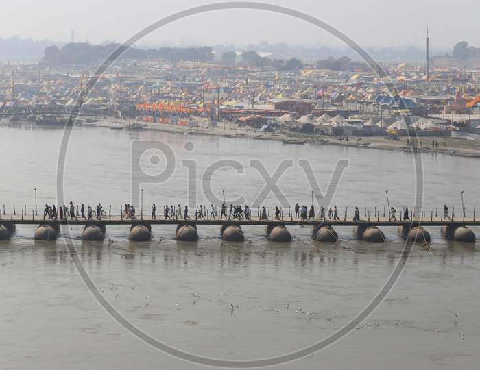 Devotees Arriving At Magh Mela  Crossing The Triveni Sangam Bridges In Prayagraj