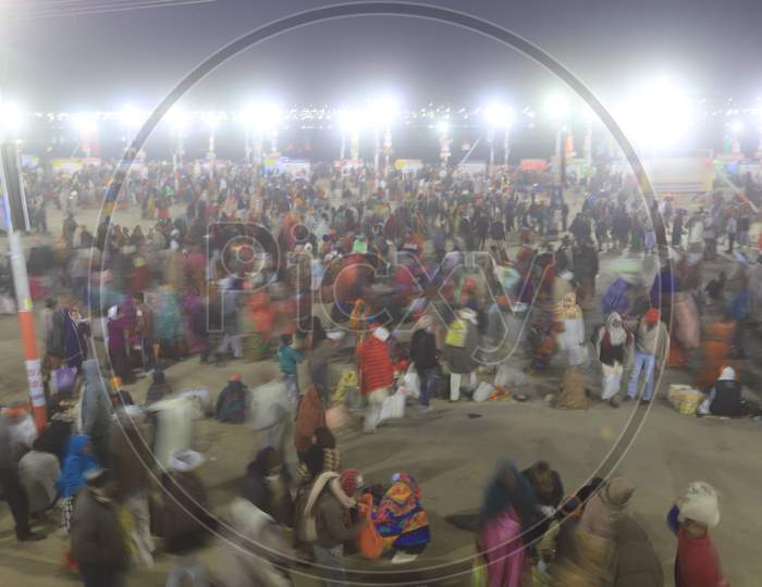 Crowd of Hindu Devotees Arrived At  Triveni Sangam River Bank In  Prayagraj During Magh Mela 2020
