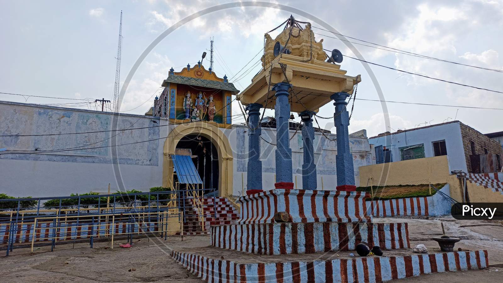 Manyamkonda Sri Lakshmi Venkateshwara Swamy Temple Mahabubnagar