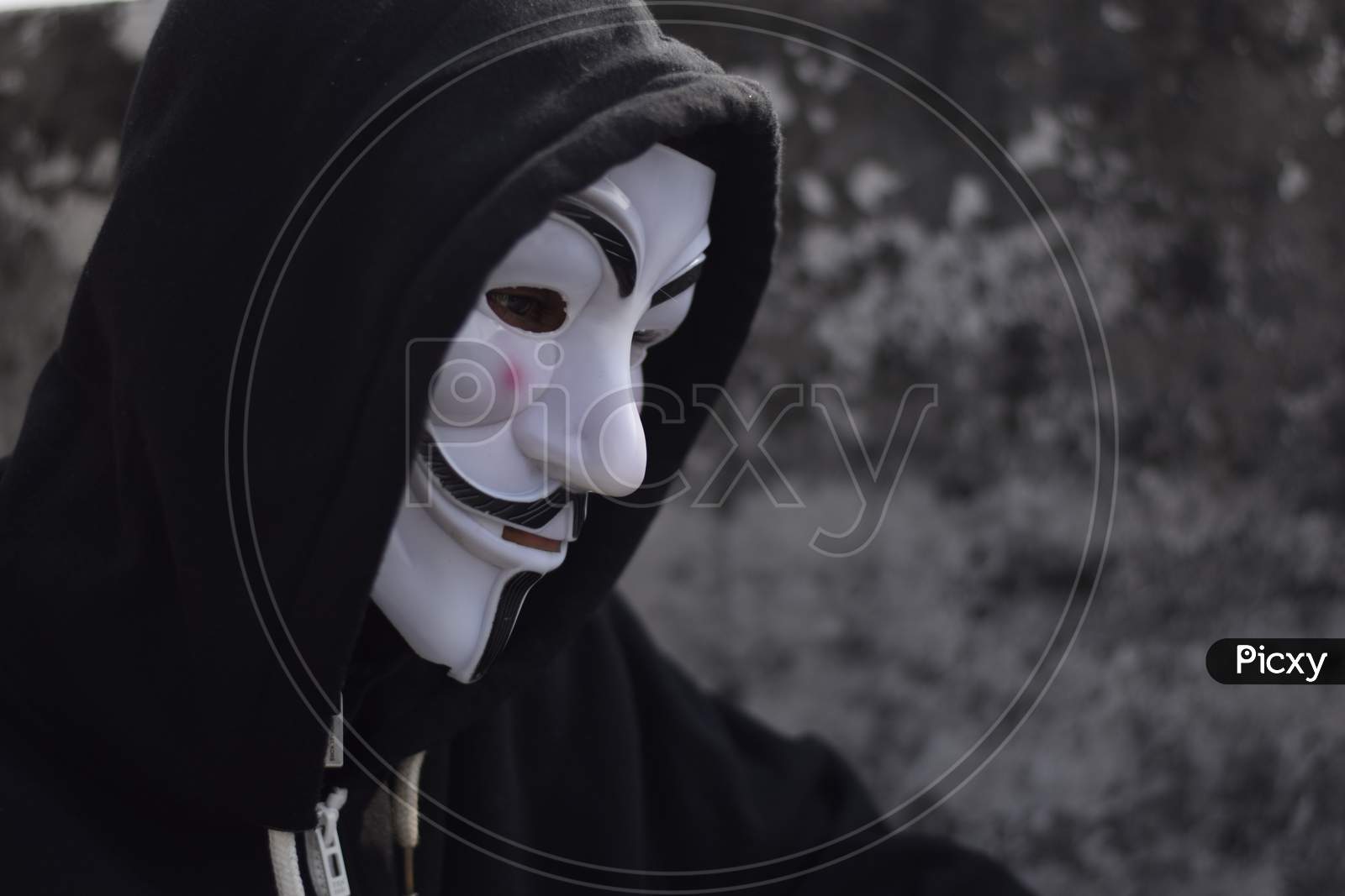 Close up of Anonymous Mask