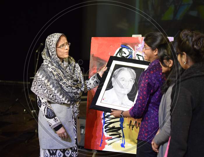 Jawaharlal Nehru University, Delhi students presenting the portrait on stage