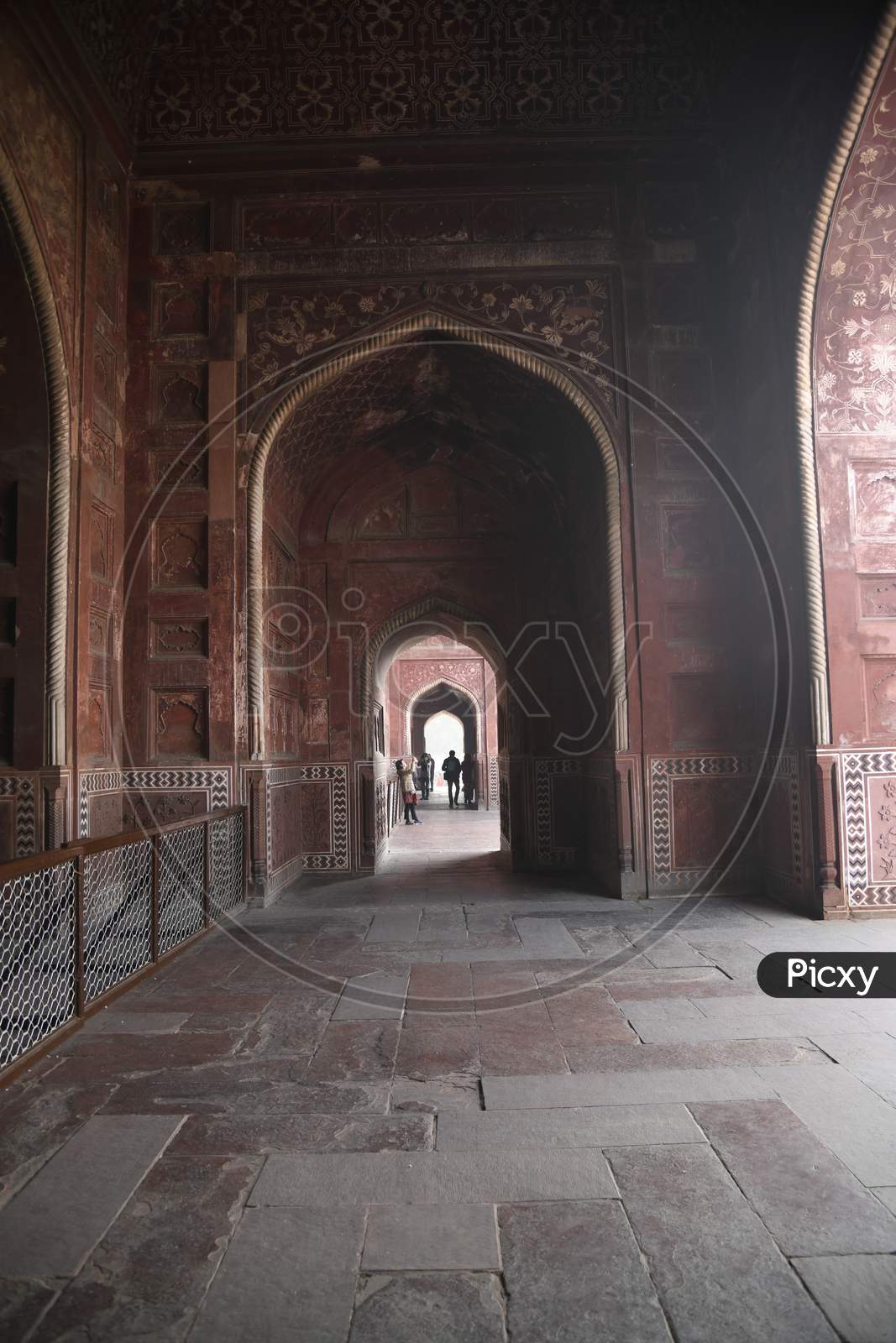 Arch shaped architecture entrances of Taj Mahal Mosque