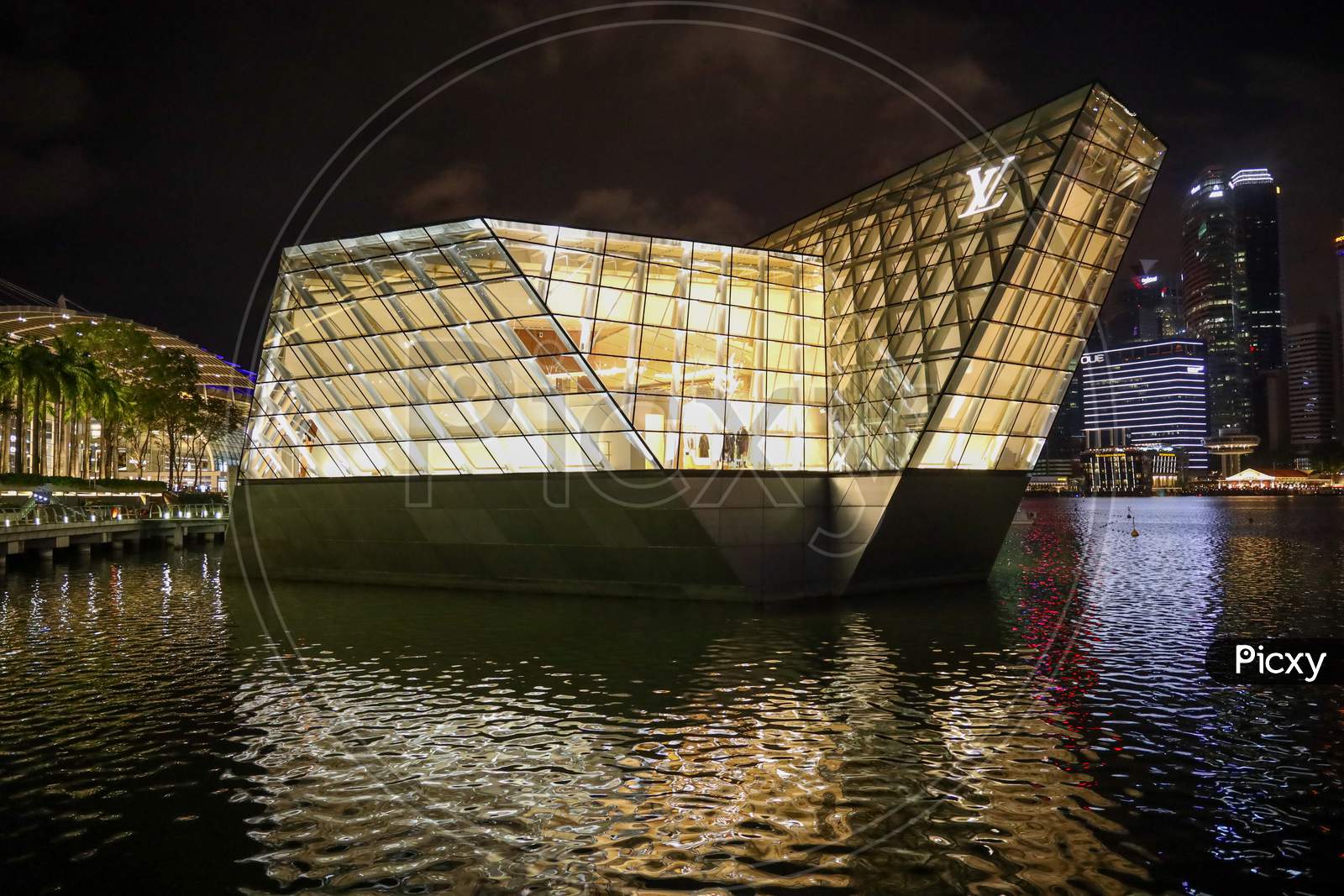 Image of Louis Vuitton Corporate Building At Marina Bay Sands
