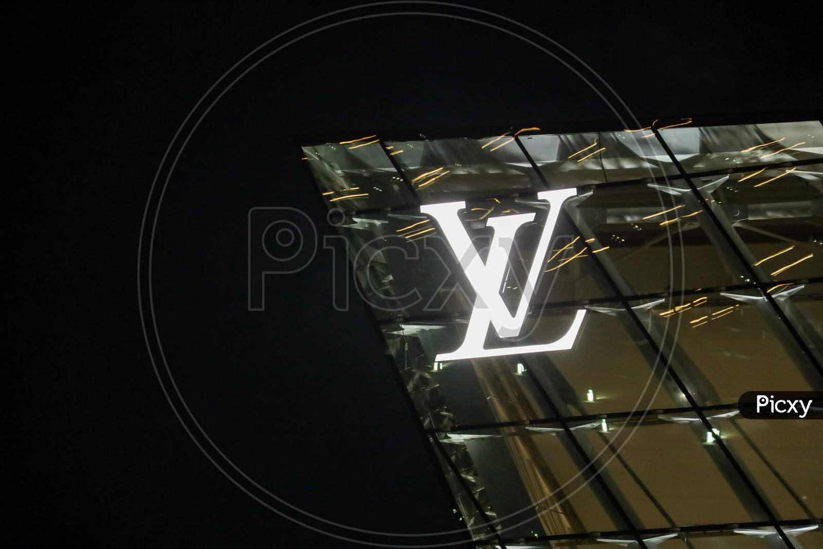 Louis Vuitton Corporate Building At Marina Bay Sands