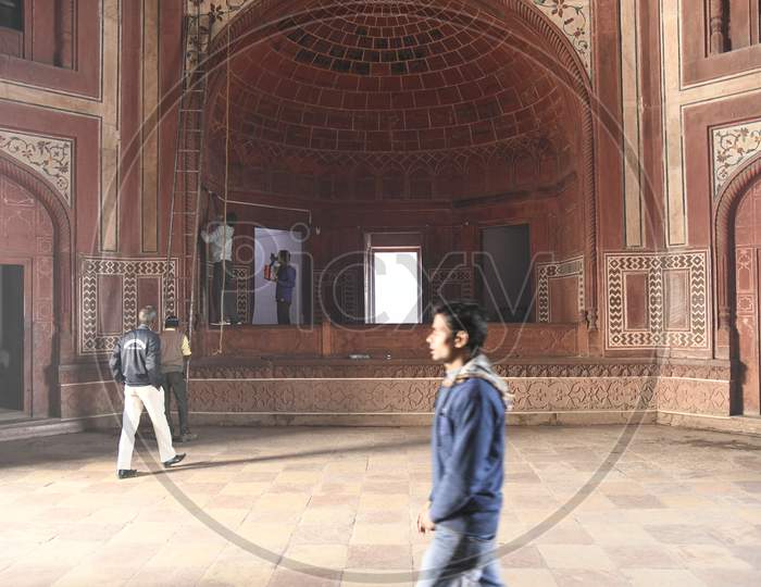 Renovation of the Interior of the Taj Mahal