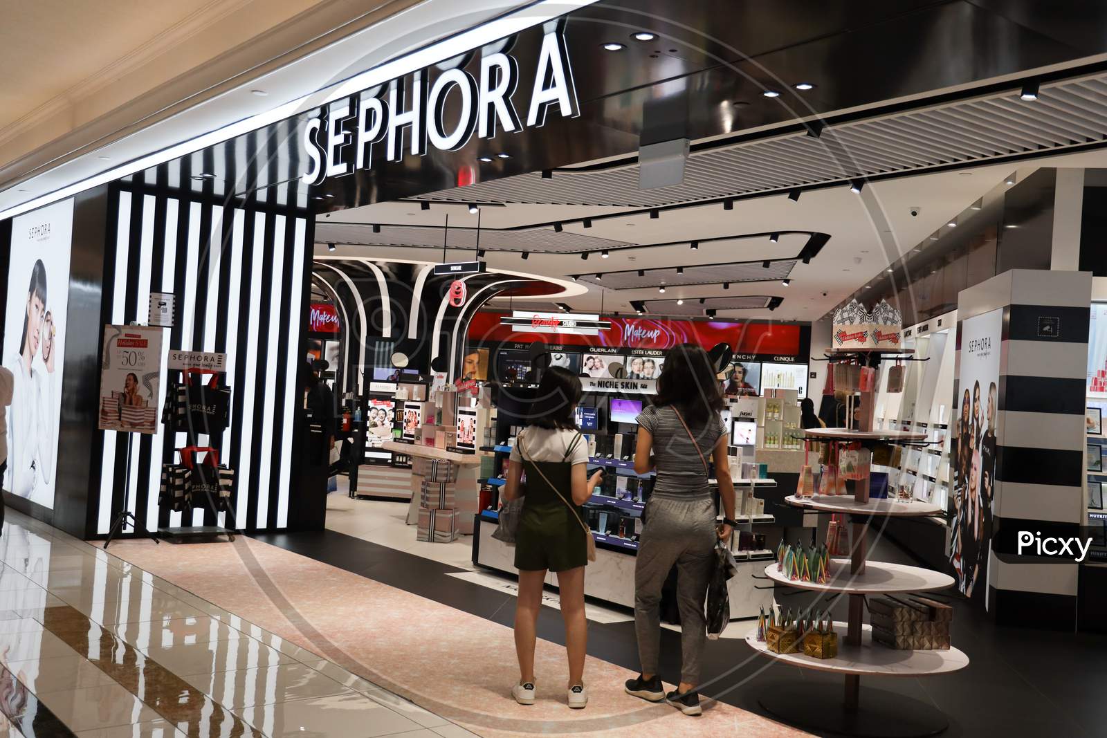 Sephora Shopping Store in Singapore