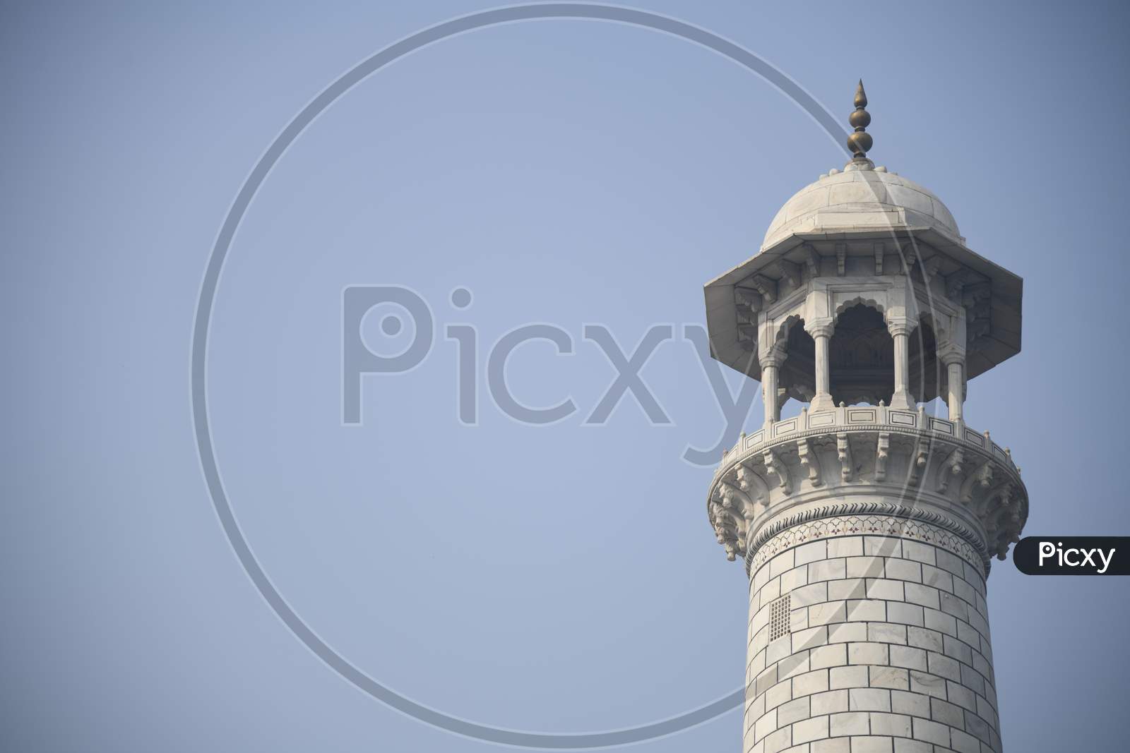 Minaret of Mausoleum of Taj Mahal