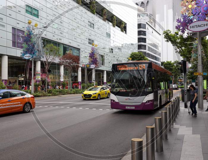 City Commuting Buses In Singapore City