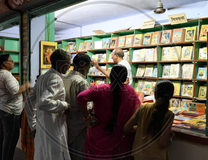 Pilgrims Buying Books From Stalls in Rishikesh