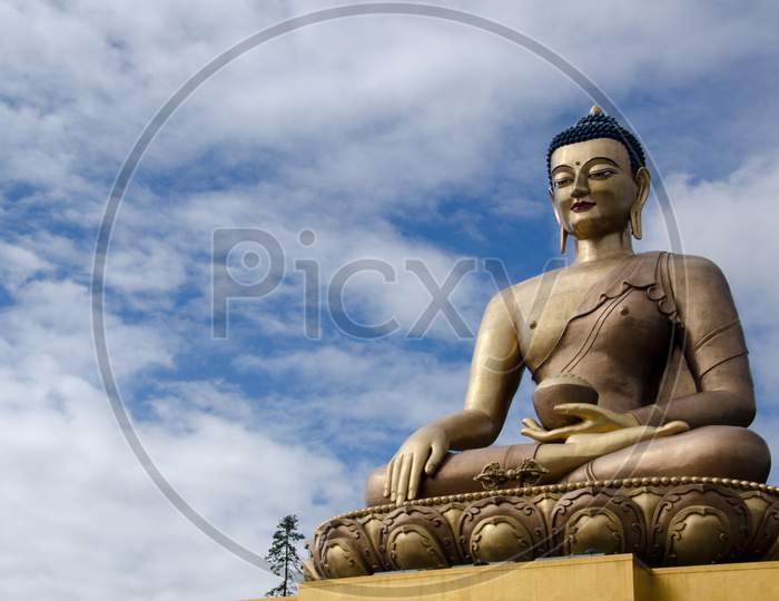 Sitting Buddha statue in Bhutan