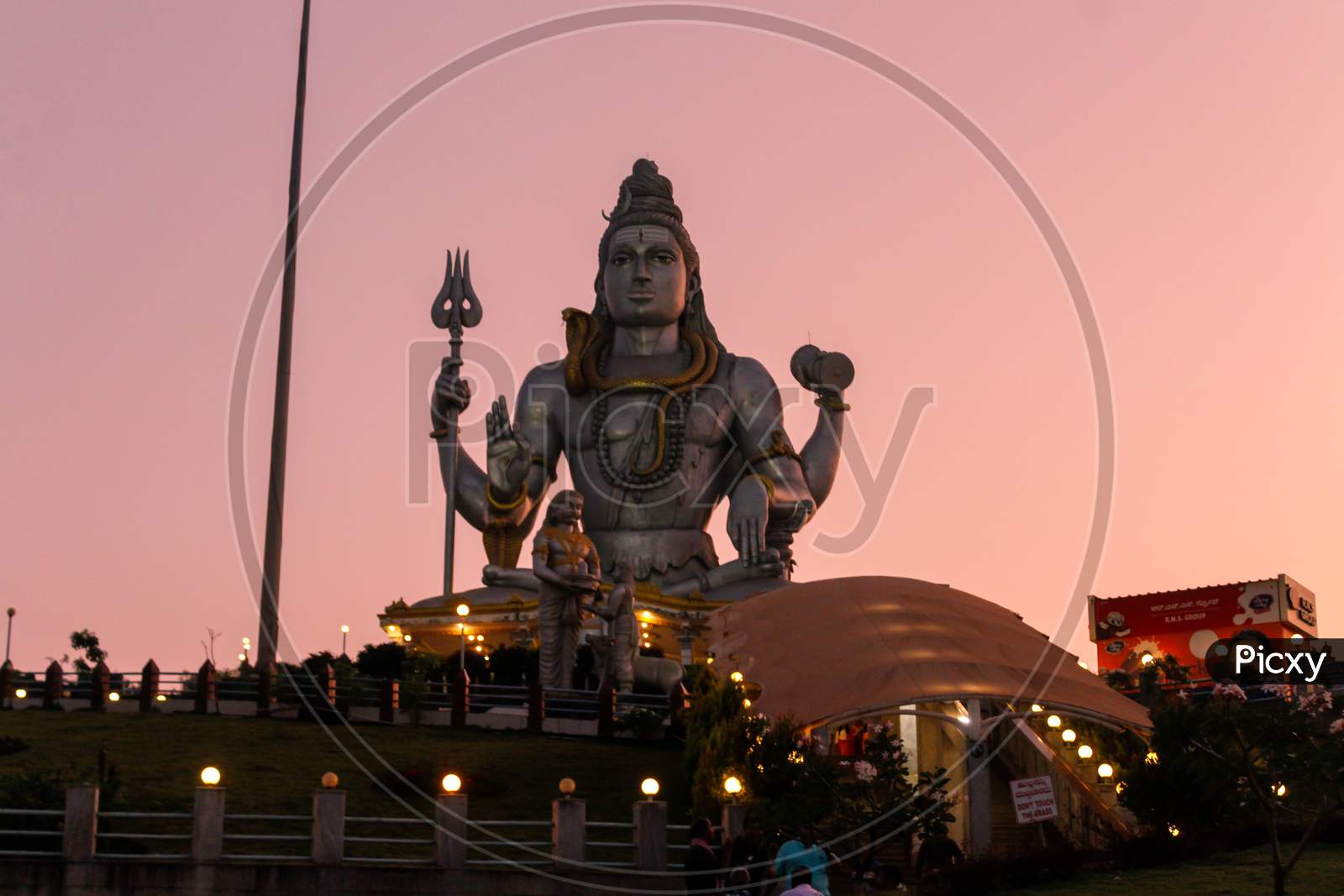 magnificent shiva statue murdeshwar temple murdeshwar karnataka