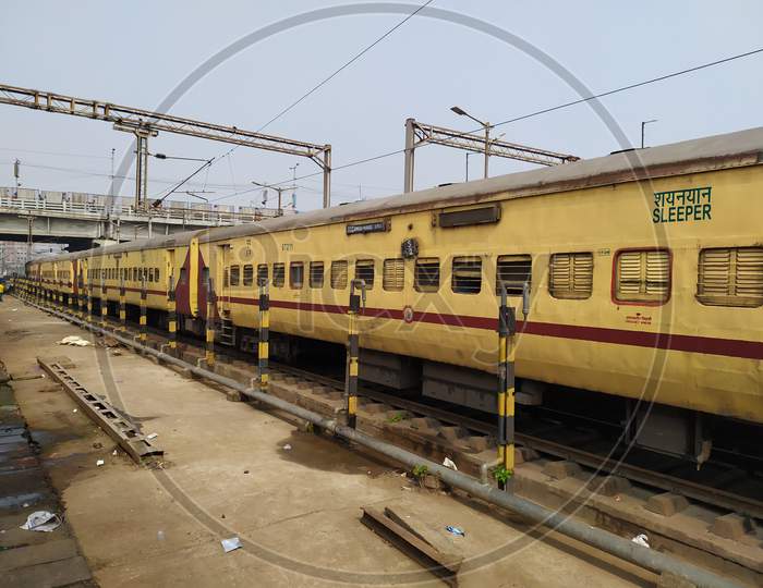 Indian Railways Train Standing on Platform At a Railway Station