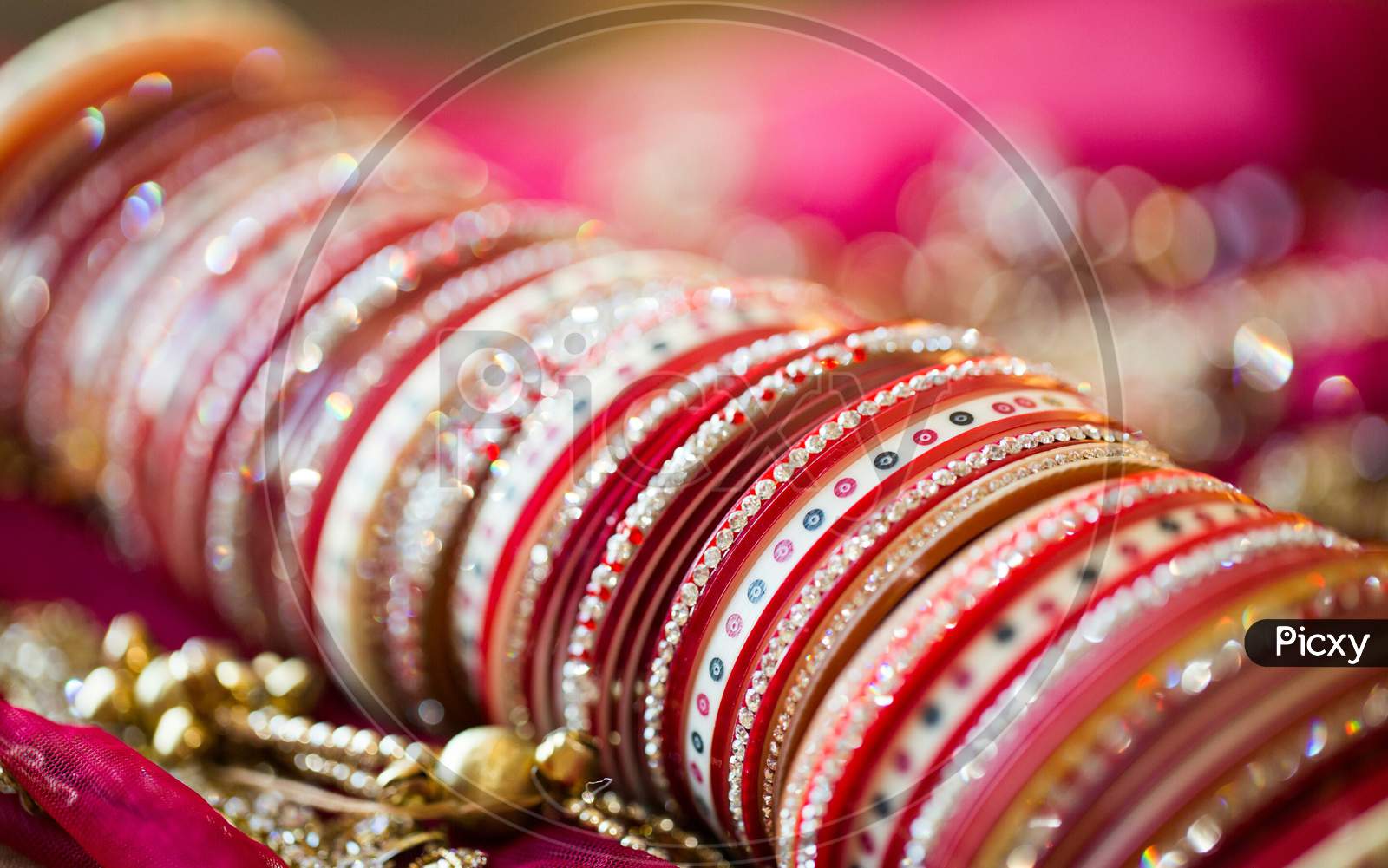 Wedding Bangles For Indian Wedding Bride