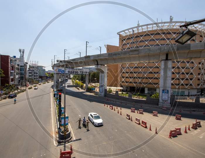 Janata Curfew , Deserted Roads At Busy Hi-tech City Signal  in Hyderabad  As Indian Prime Minister Narendra Modi Called For a 14 Hour Janta  Curfew Or Self-imposed  Quarantine To Break The  Highly Contagious  COVID 19 Or Corona Virus Spread