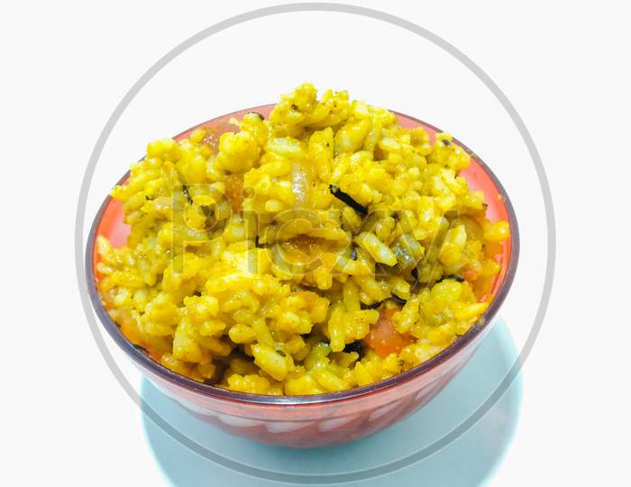 image-of-indian-rice-dish-kichadi-or-dal-rice-in-a-bowl-over-an