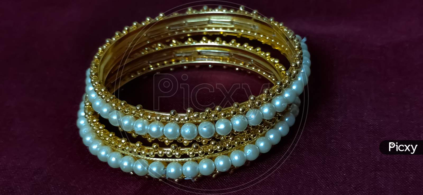 Indian jewellery pearl bangles