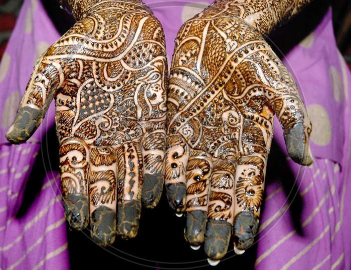 Popular Mehndi Designs For Hands Or Hands Painted With Mehandi Indian Traditions