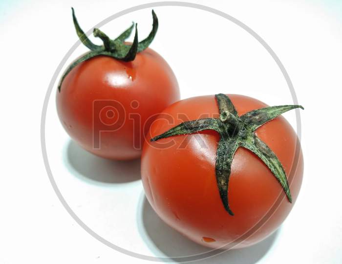 A picture of fresh tomato