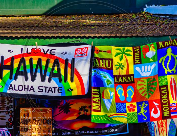 Oahu, Hawaii, Usa 10/06/2016.  Beach Towels Forsale At Gift Shop Northshore Oahu