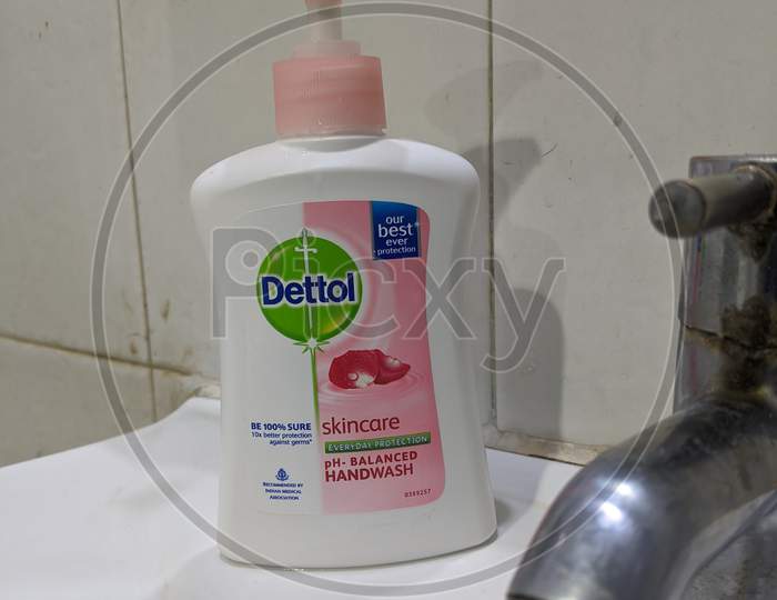 Hand Washer Detol