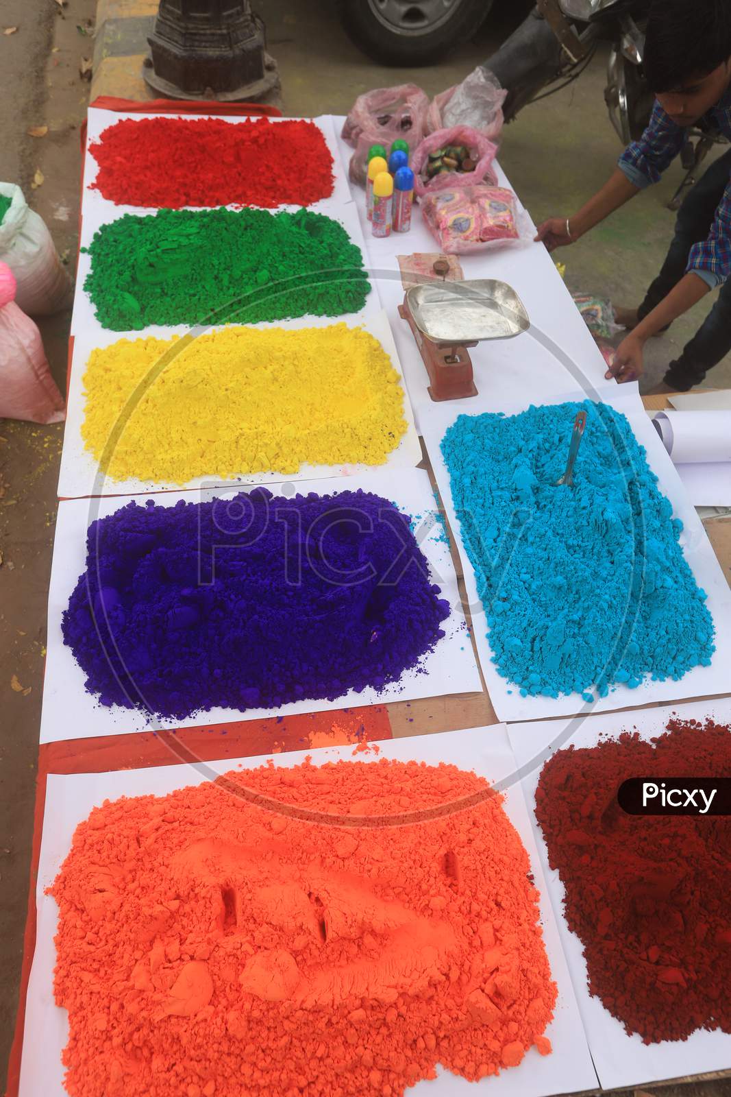 Vendors Selling Holi Colours At Stalls