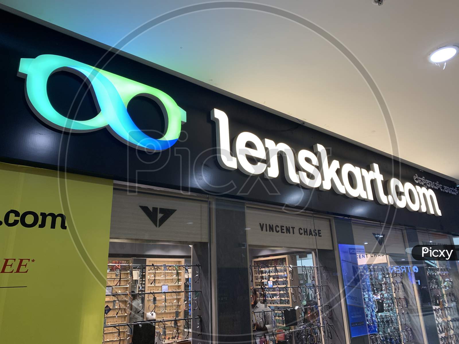 Lenskart logo