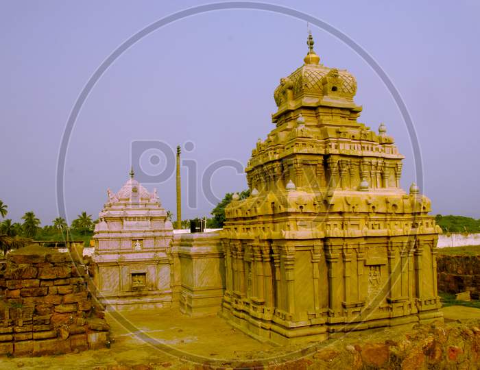 A View Hindu Temple Shrine