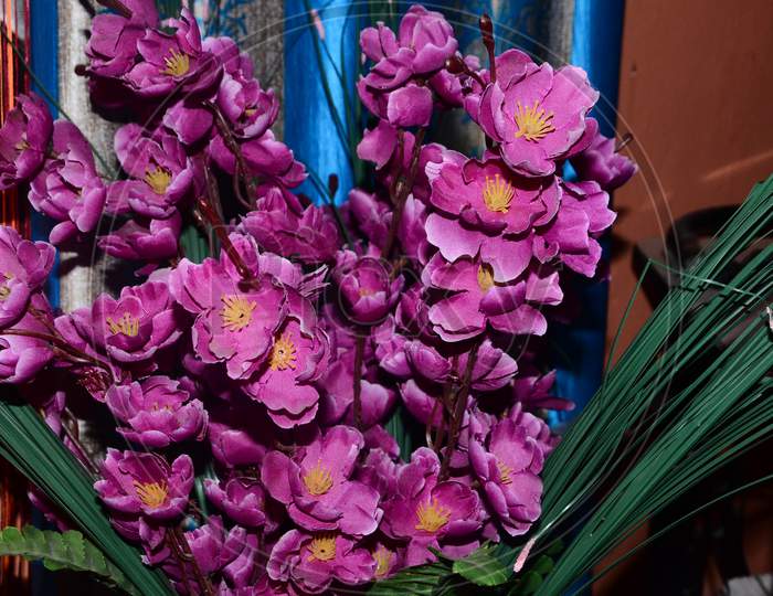 Artificial flowers in home nadaun Himachal Pradesh