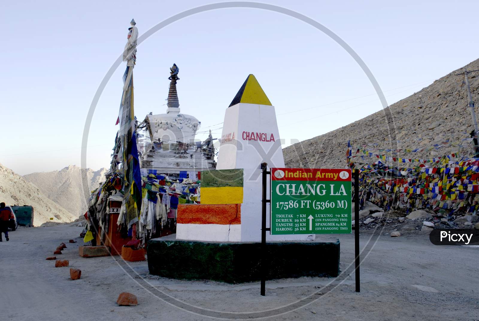 Changla Pass With The Stupas And Mountains In Background, Ladakh