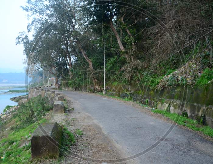 Beautiful road side view of Himachal Pradas, India