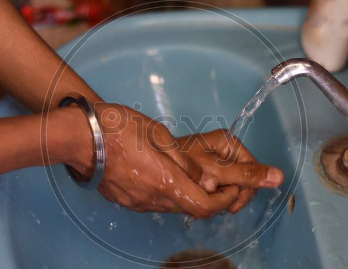 washing hands with hand wash Liquid Prevention