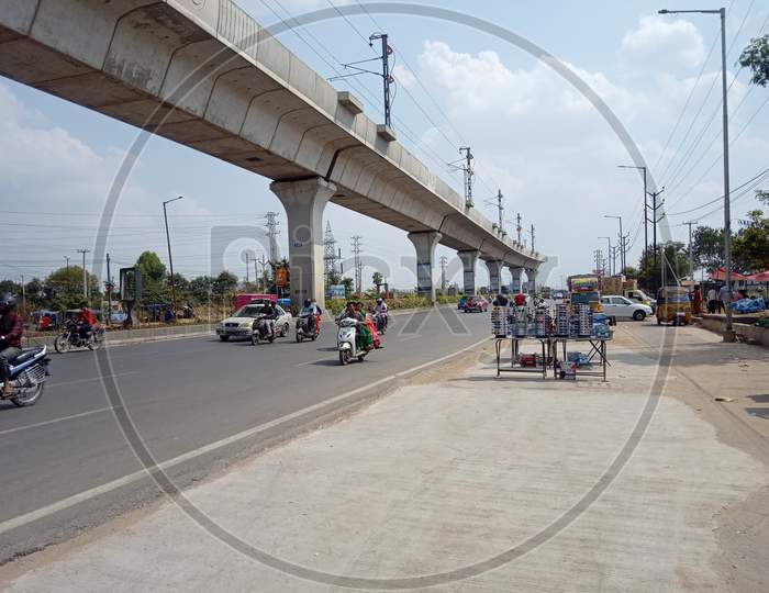 Hyderabad road side traffic