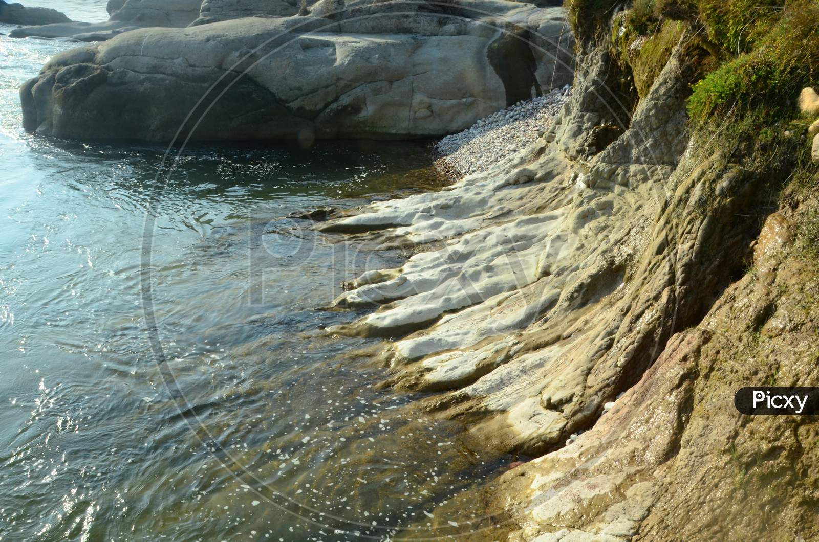 Natural location Rock and river Himachal Pradesh India