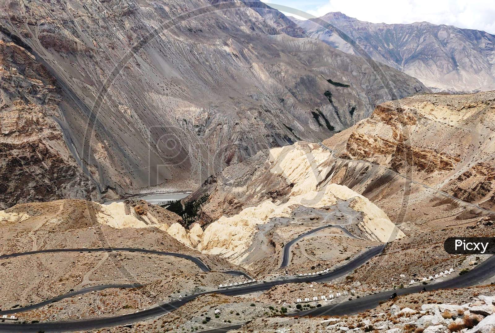 Roads in The Terrain Lands of Himachal Pradesh