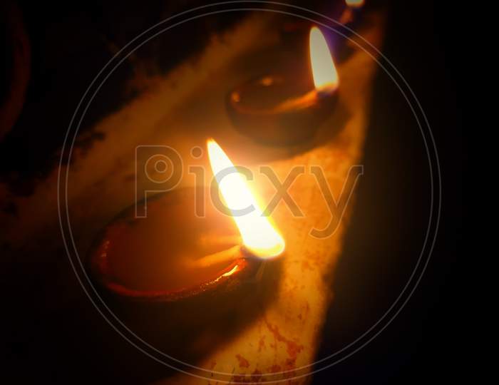 Earthen lamps lit on 5th april to end the "darkness" of COVID-19 corona virus