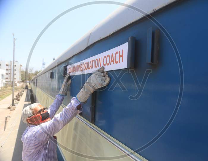 Railway Workers Makes Train Coaches Into Isolation Wards To limit The Spread Of  Corona Virus or COVID 19   in Prayagraj