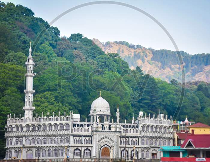 blue mosque in nainital India