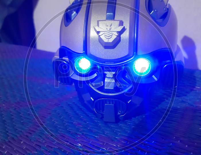 Robo Bluetooth speaker