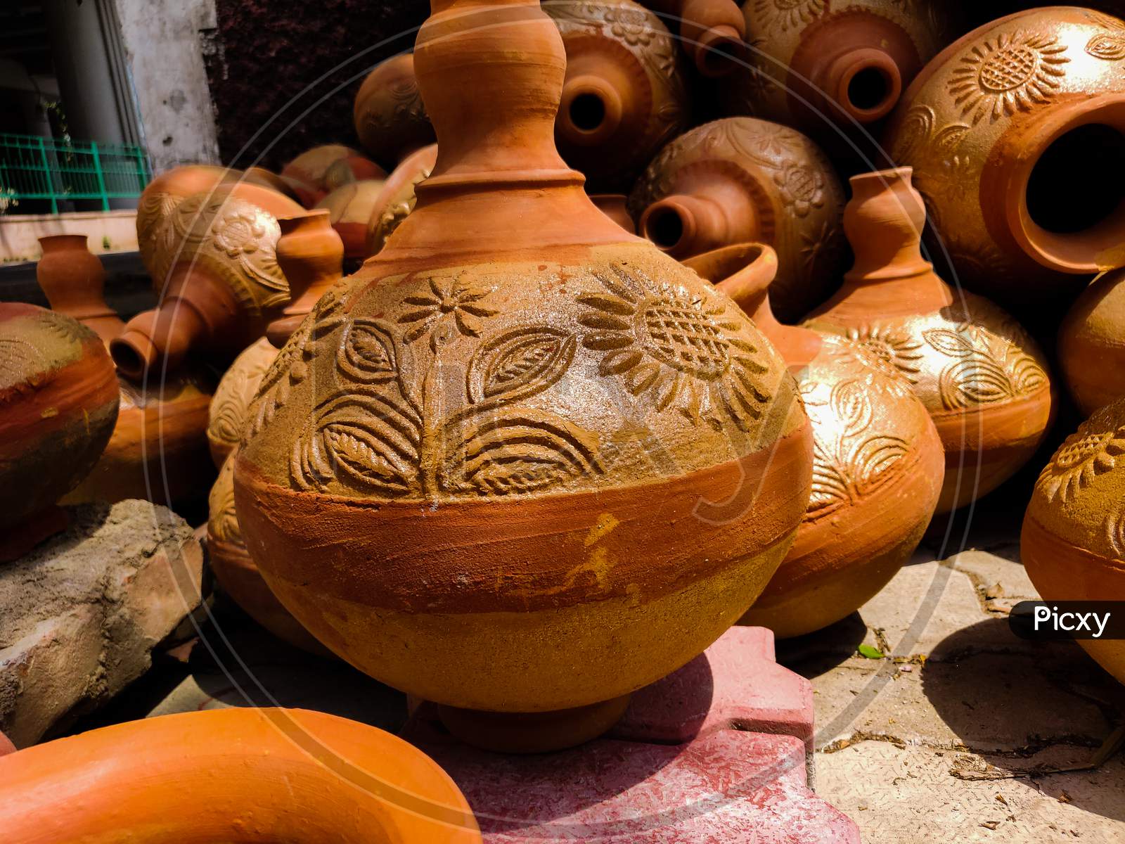 close view of earthen pot
