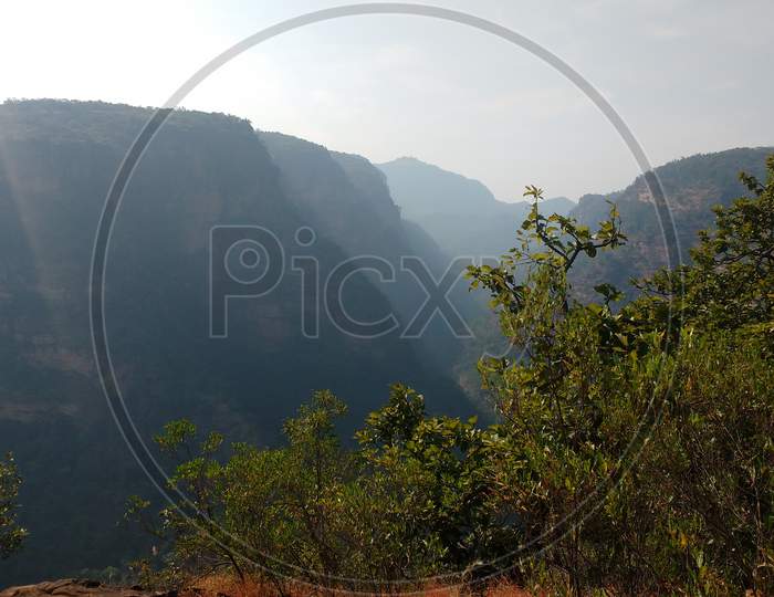 Satpura Mountain  Range, Pachmari, Madhya Pradesh
