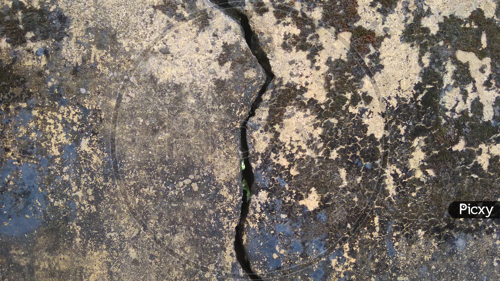 Old crack concrete Texture surface background wallpaper