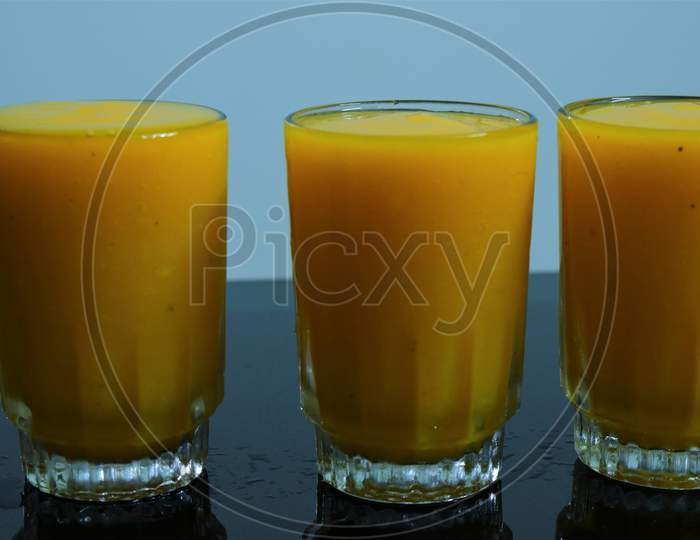 Papaya juice on the glass