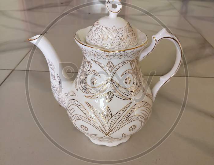 A beautiful tea pot