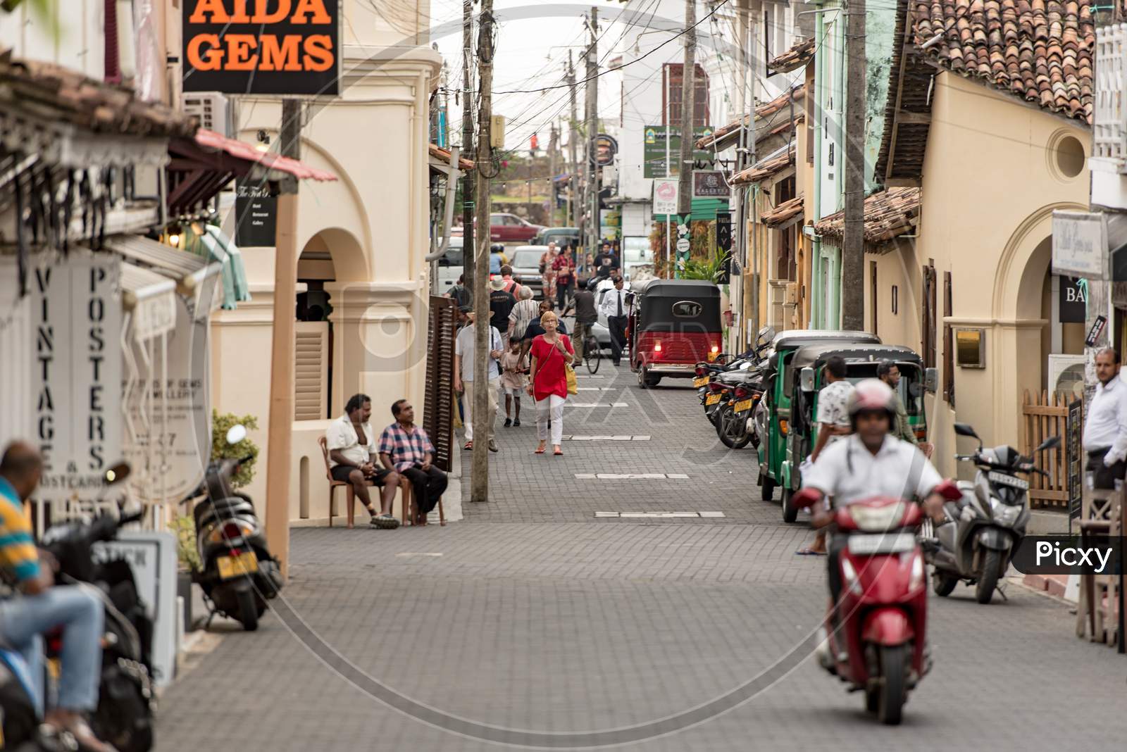 Street View Sri Lanka Image Of Galle, Sri Lanka. 2019 Nov 19 : Main Street View In Galle Fort In  Bay Of Galle On Southwest Coast Of Sri Lanka.-Xa592236-Picxy