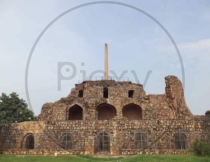 Ancient Ashokan Pillar at Kotla Firoz Shah