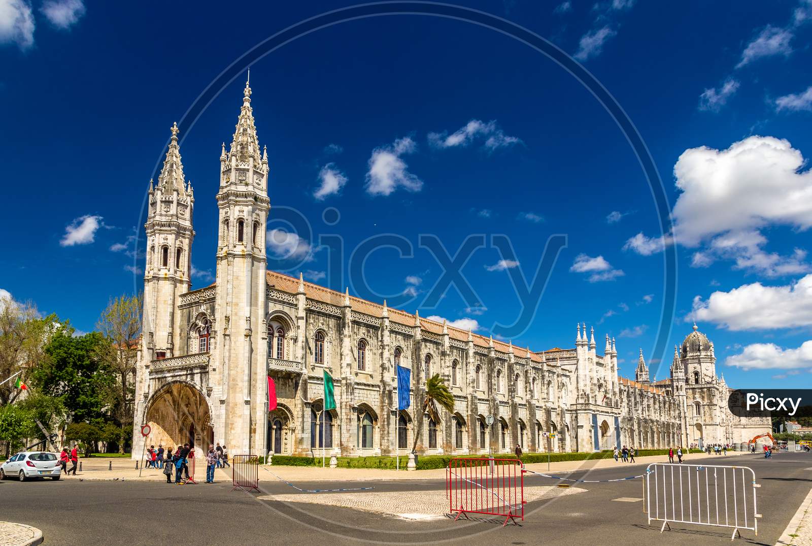 Maritime Museum And Jeronimos Monastery In Lisbon - Portugal