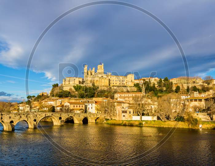 View Of St. Nazaire Cathedral And Pont Vieux In Beziers, France