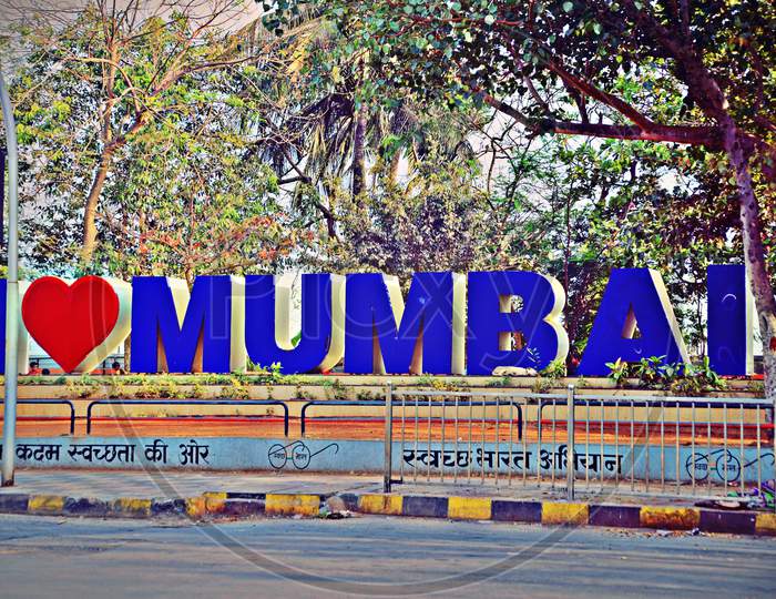 Photo of I love mumbai sign board