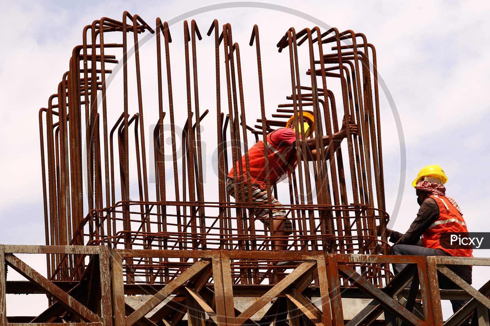 Daily Labourer Work On A Construction Site During A Government-Imposed Nationwide Lockdown As A Preventive Measure Against The Covid-19 Coronavirus, In Ajmer, Rajasthan, India On May 13, 2020.